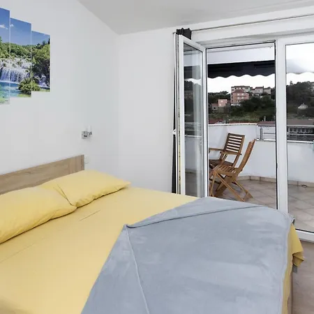 Mia Apartment *